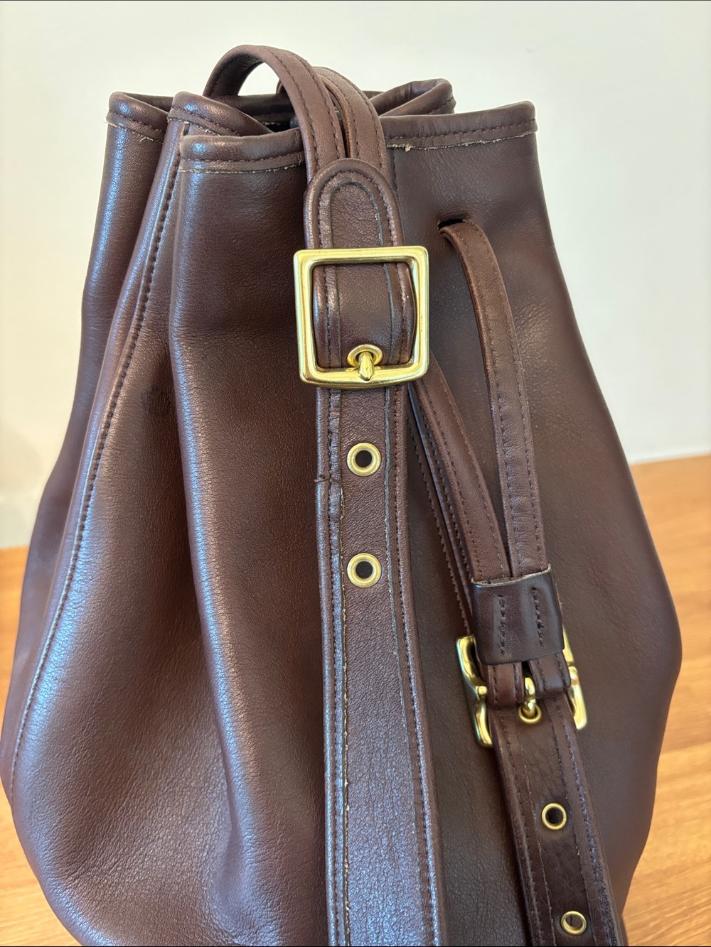COACH VINTAGE SONOMA LEATHER MAHOGANY BROWN DRAWSTRING SHOULDER BAG PURSE 90S - Picture 2 of 8
